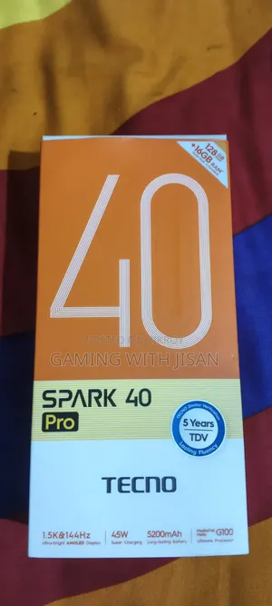 Tecno Spark 40 Pro 128 GB Silver