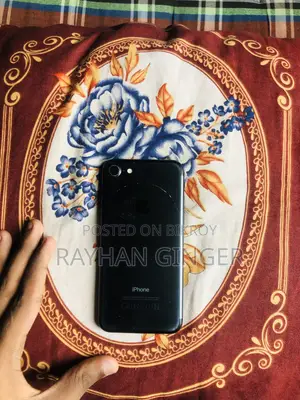 Apple iPhone 7 128 GB Black