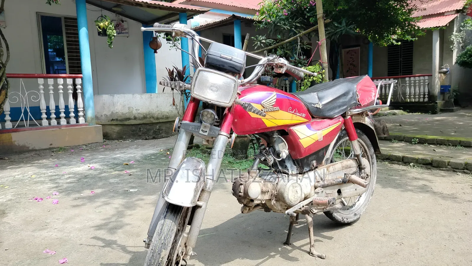 Honda 2002 Red