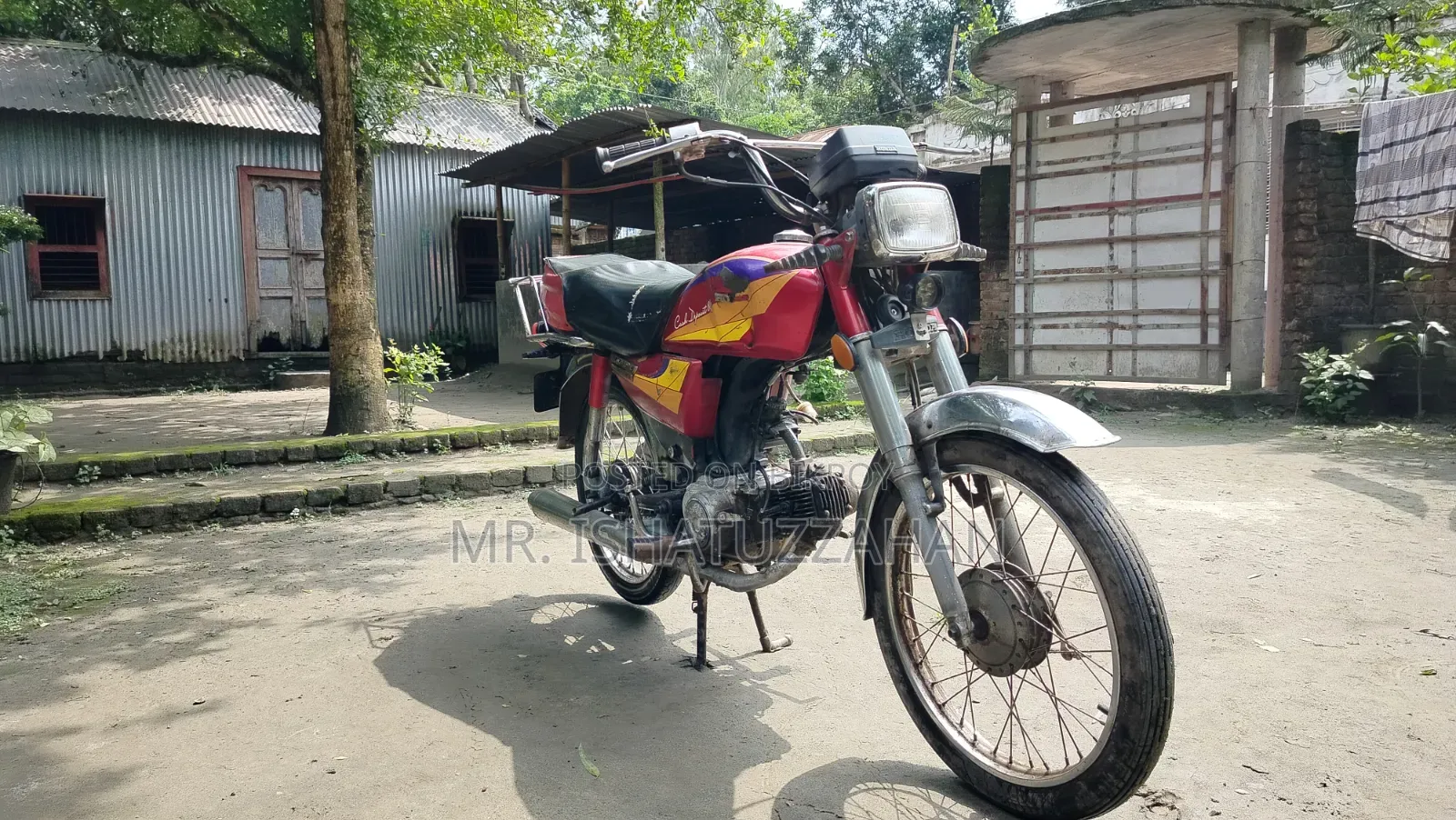 Honda 2002 Red