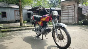 Honda 2002 Red