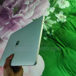 Laptop Apple MacBook Pro 2019 16GB Intel Core i5 SSD 256GB