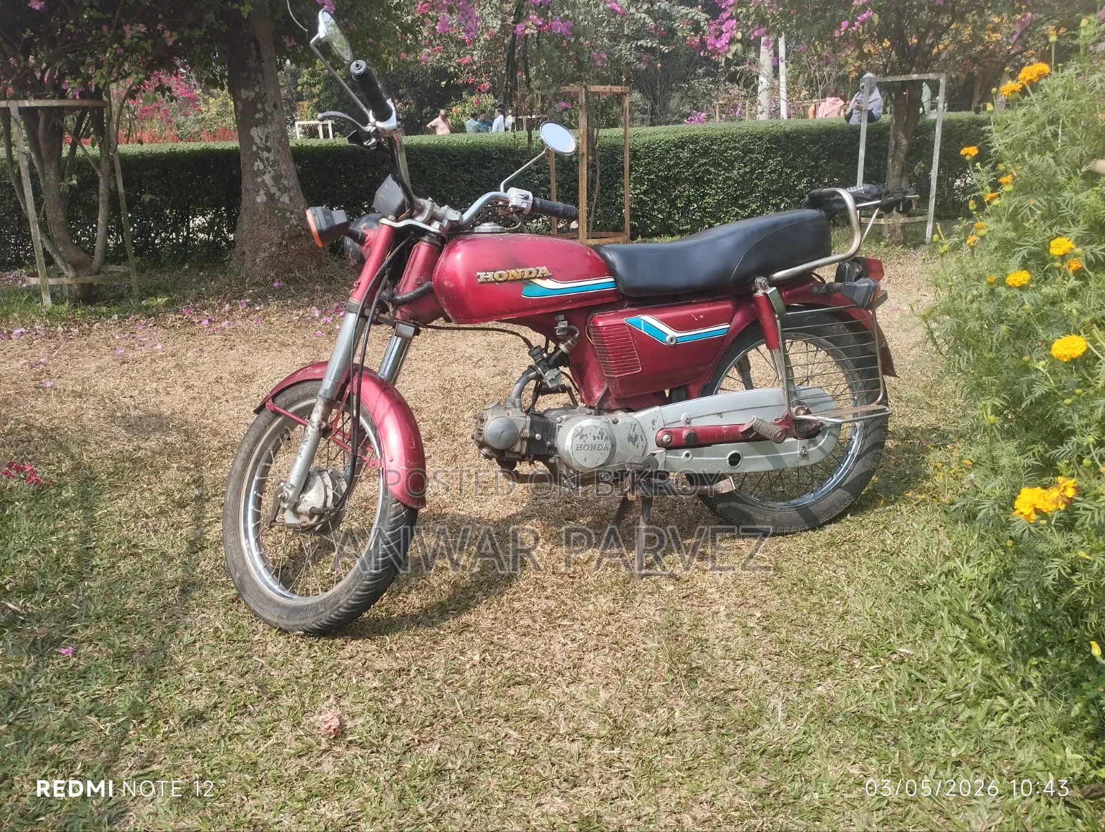 Honda 1999 Red