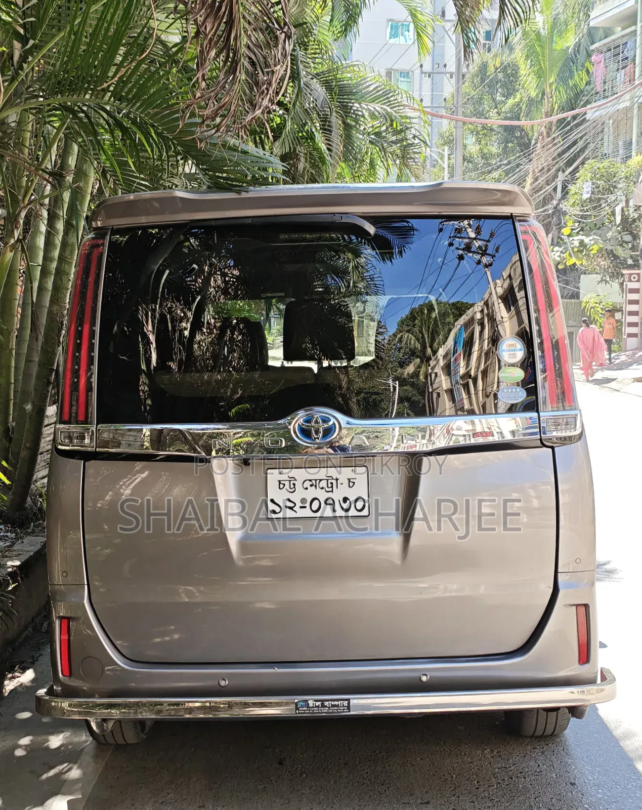 Toyota Noah 2019 Brown