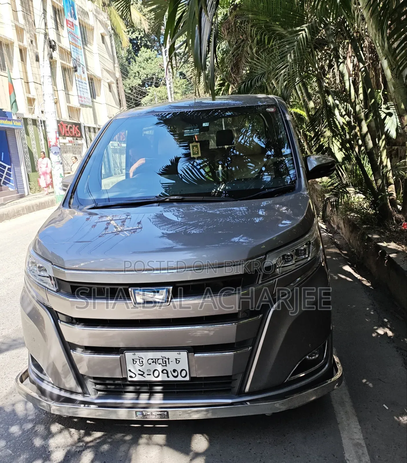 Toyota Noah 2019 Brown