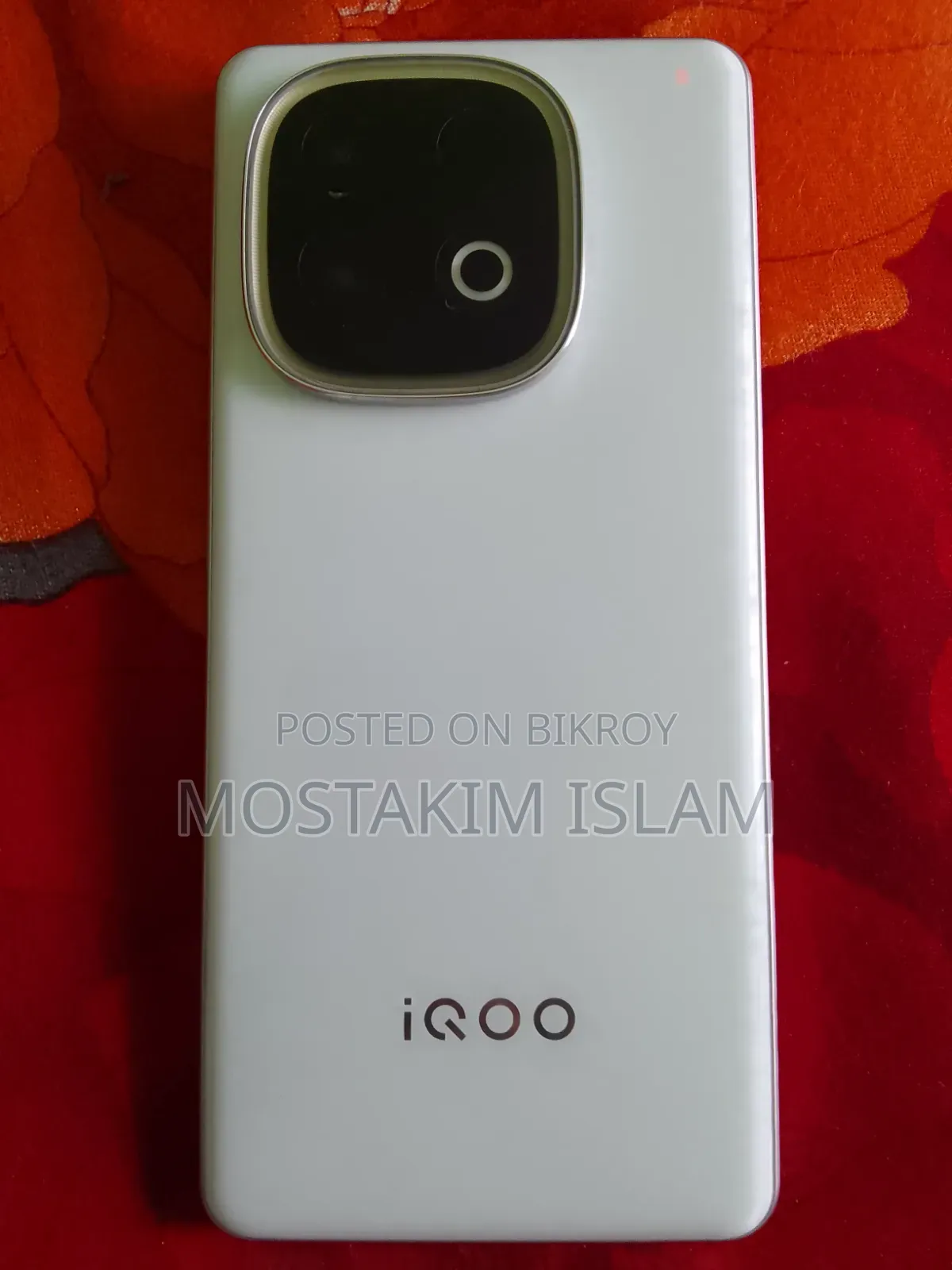 iQOO Z10 256 GB White