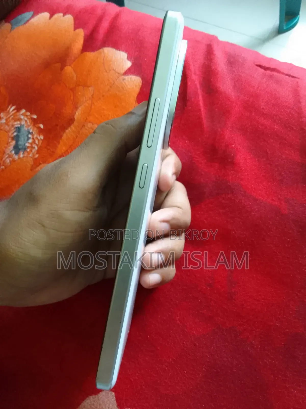 iQOO Z10 256 GB White