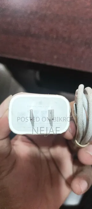 আইফোন চার্জার ১৭ প্রো ম্যাক্স ৩৫ ওয়াট