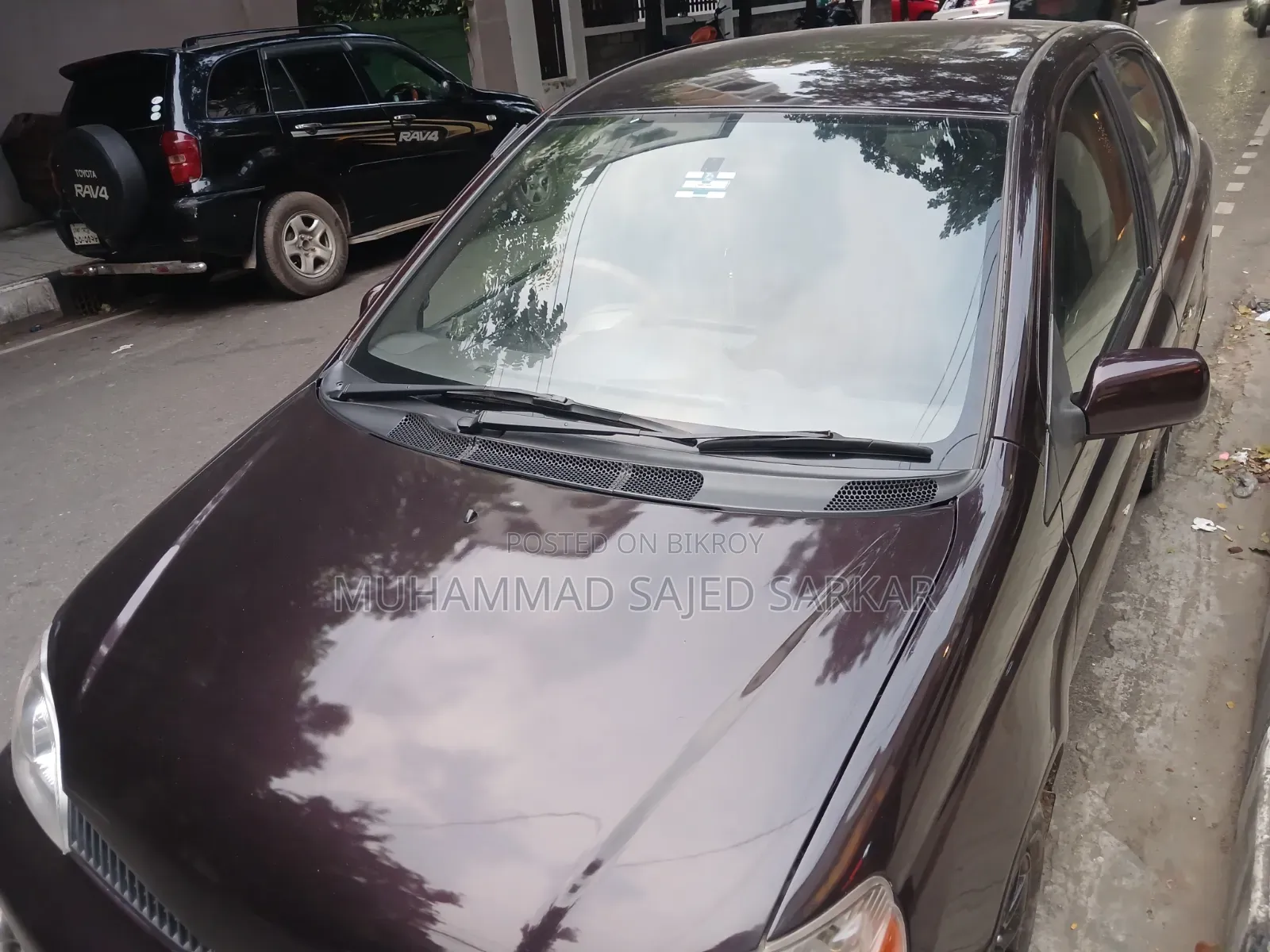 Toyota Platz 2000