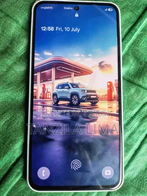 স্যামসাং গ্যালাক্সি এ৩৫ ১২৮ জিবি সাদা