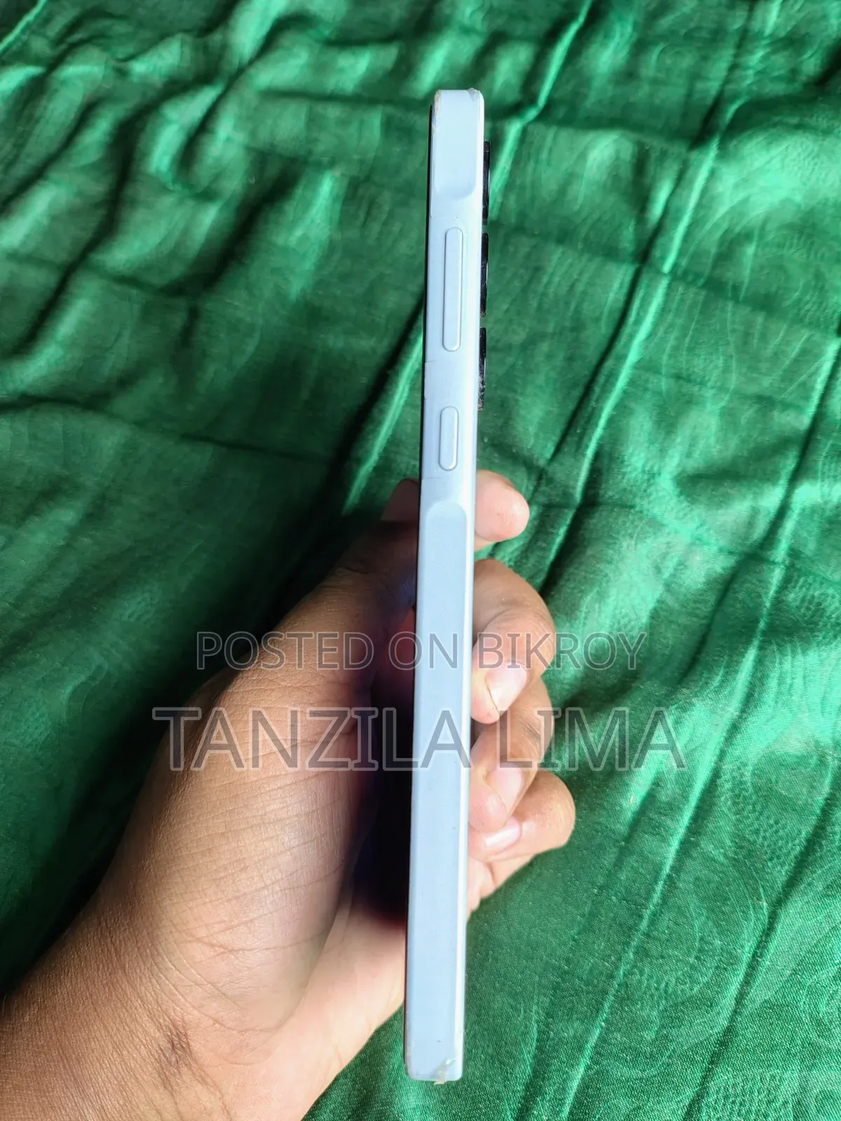 স্যামসাং গ্যালাক্সি এ৩৫ ১২৮ জিবি সাদা