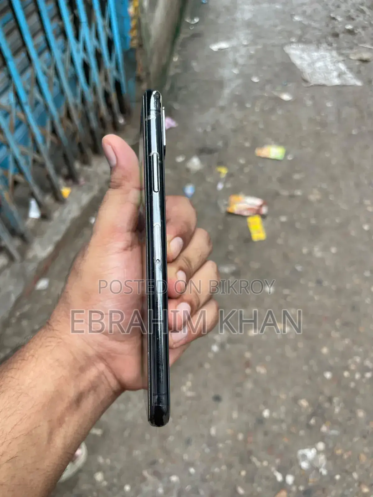 Mobile Phone 64 GB Black