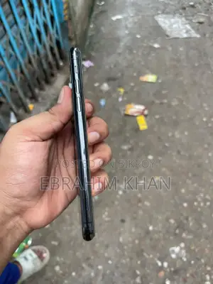 Mobile Phone 64 GB Black