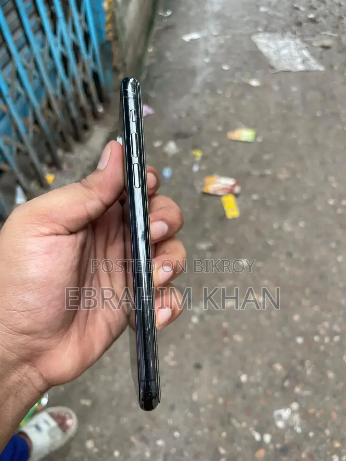 Mobile Phone 64 GB Black