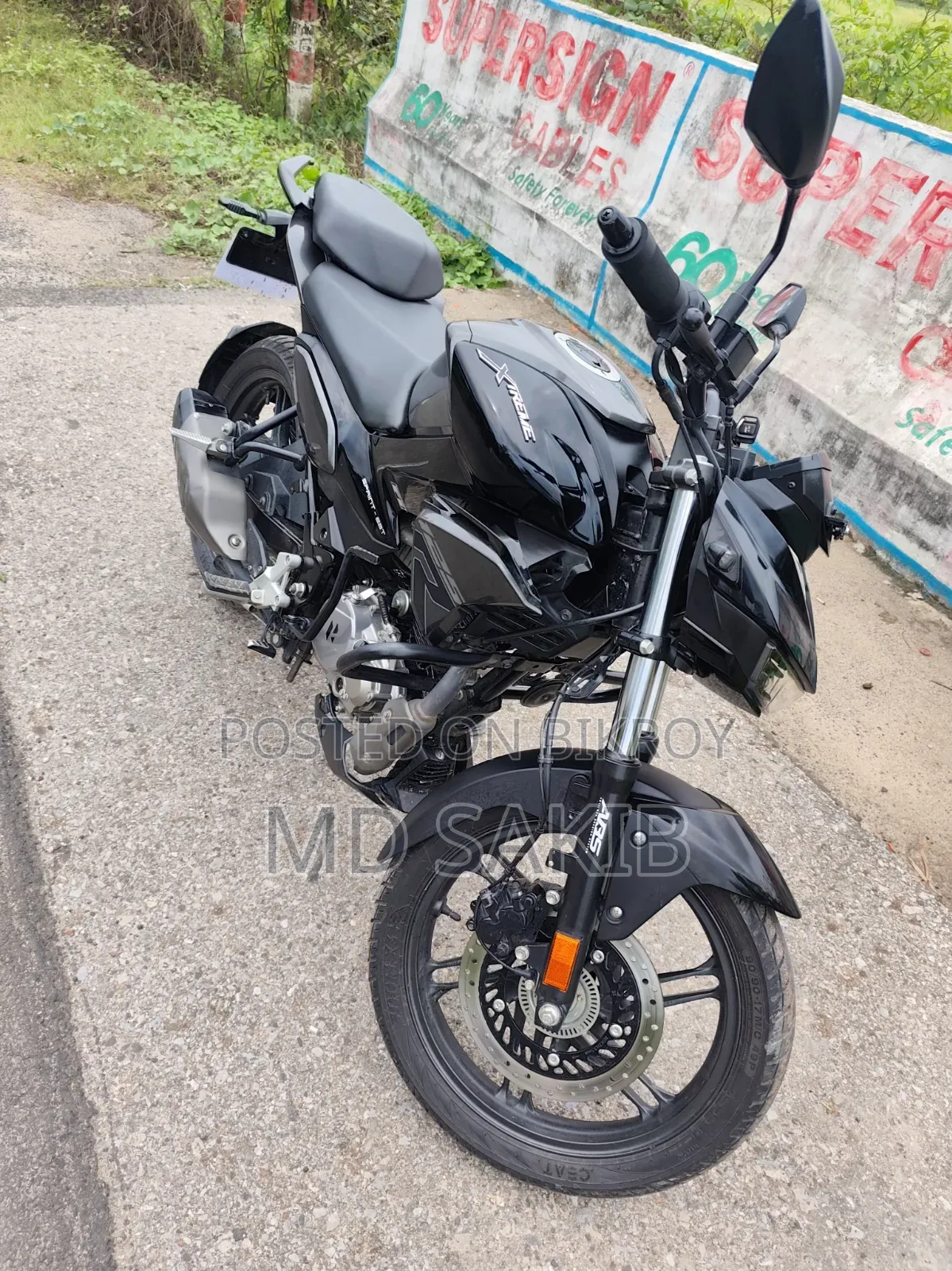 Hero Xtreme 125R 2025 Black