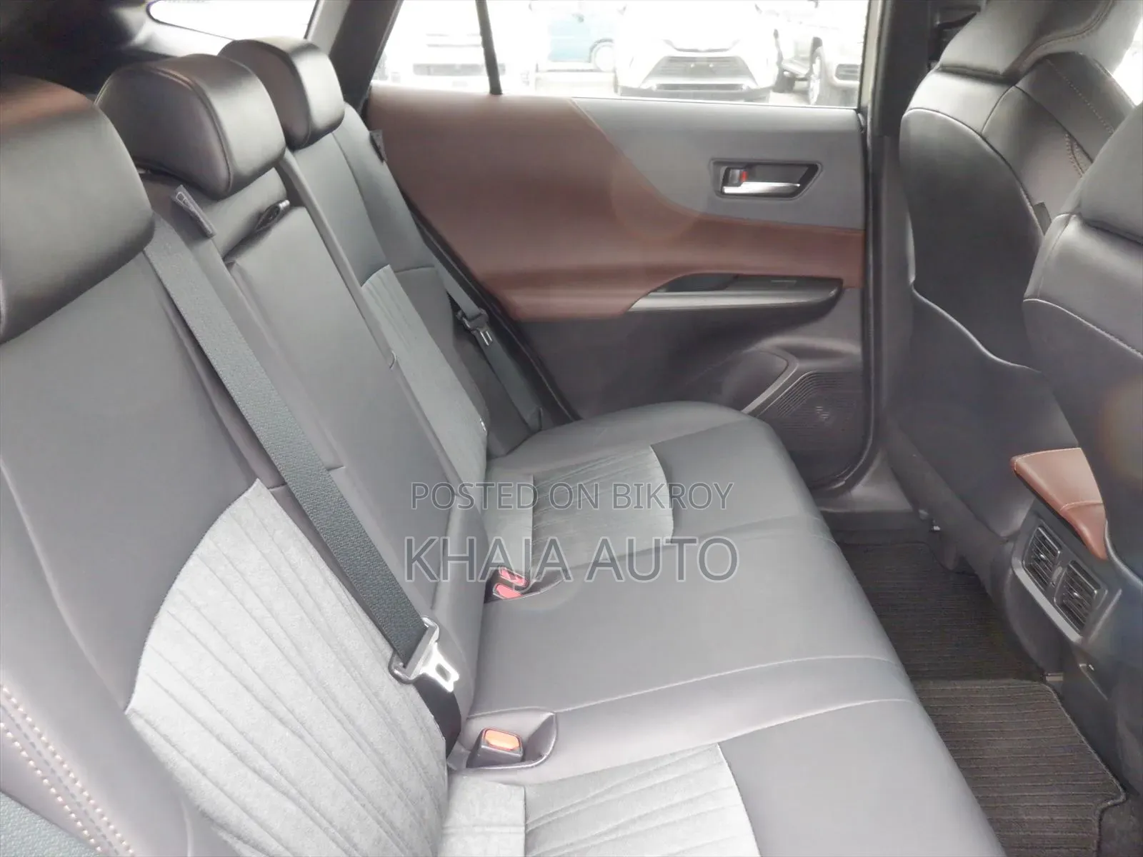 Toyota Harrier Z 2021 Pearl