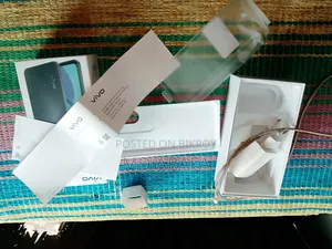 ভিভো ওয়াই১৯এস প্রো ১২৮ জিবি কালো