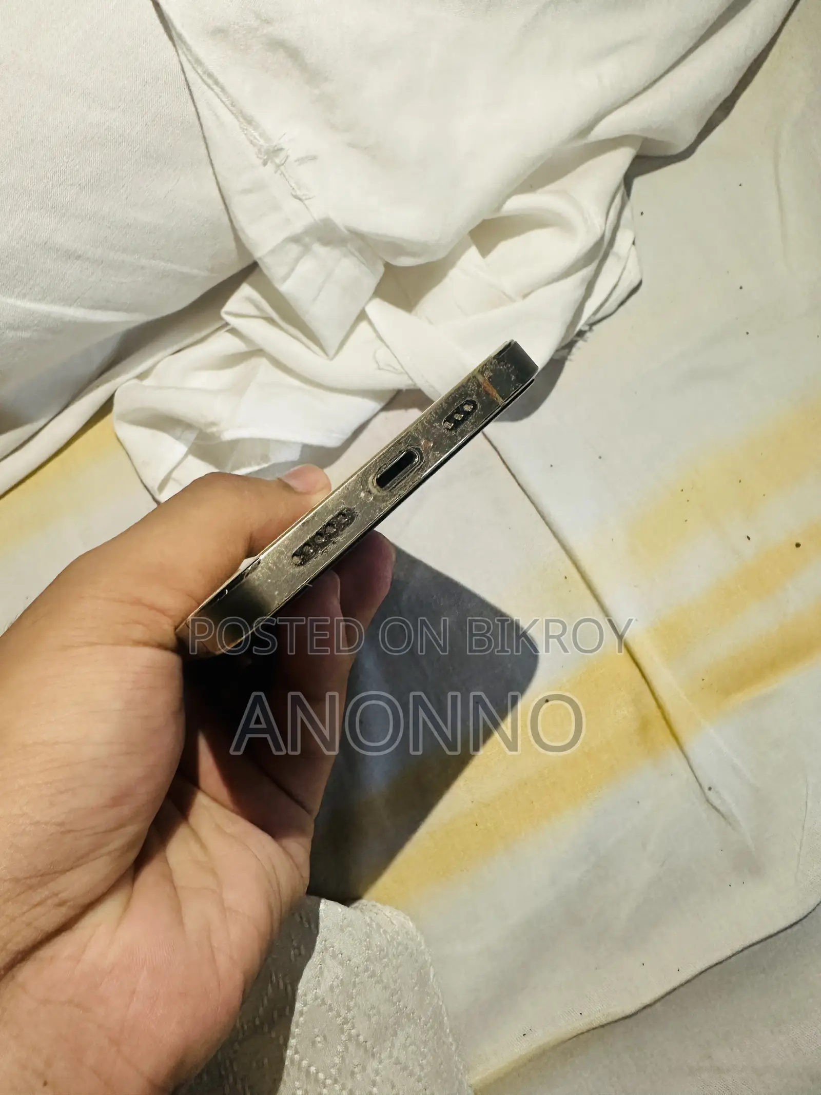 অ্যাপল আইফোন ১২ প্রো ১২৮ জিবি গোল্ড