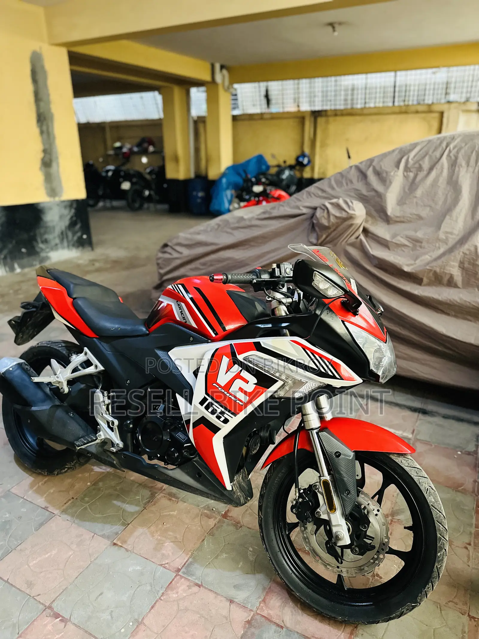 লনসিন সিআর৯ ২০২৫ হোয়াইট