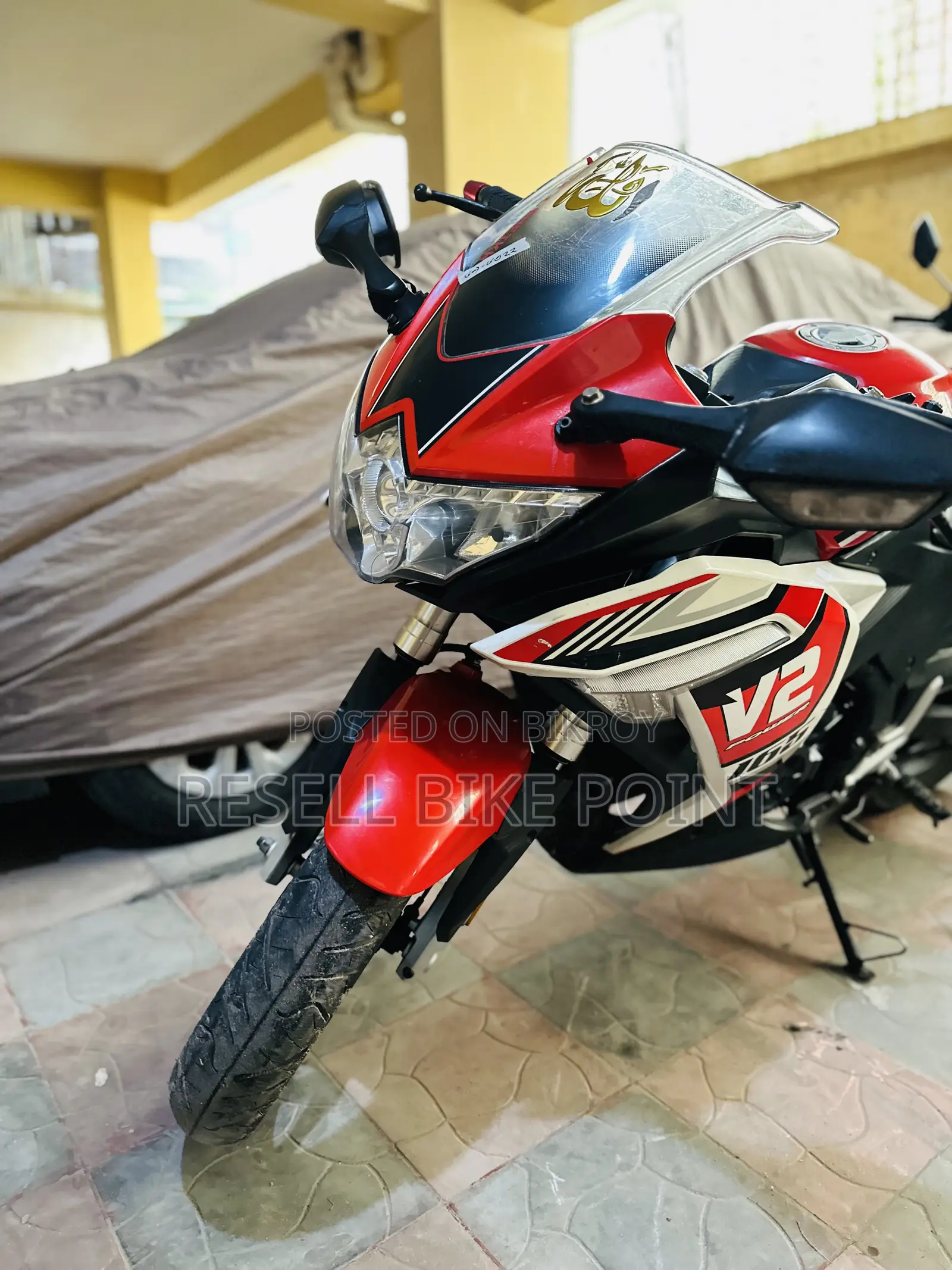 লনসিন সিআর৯ ২০২৫ হোয়াইট