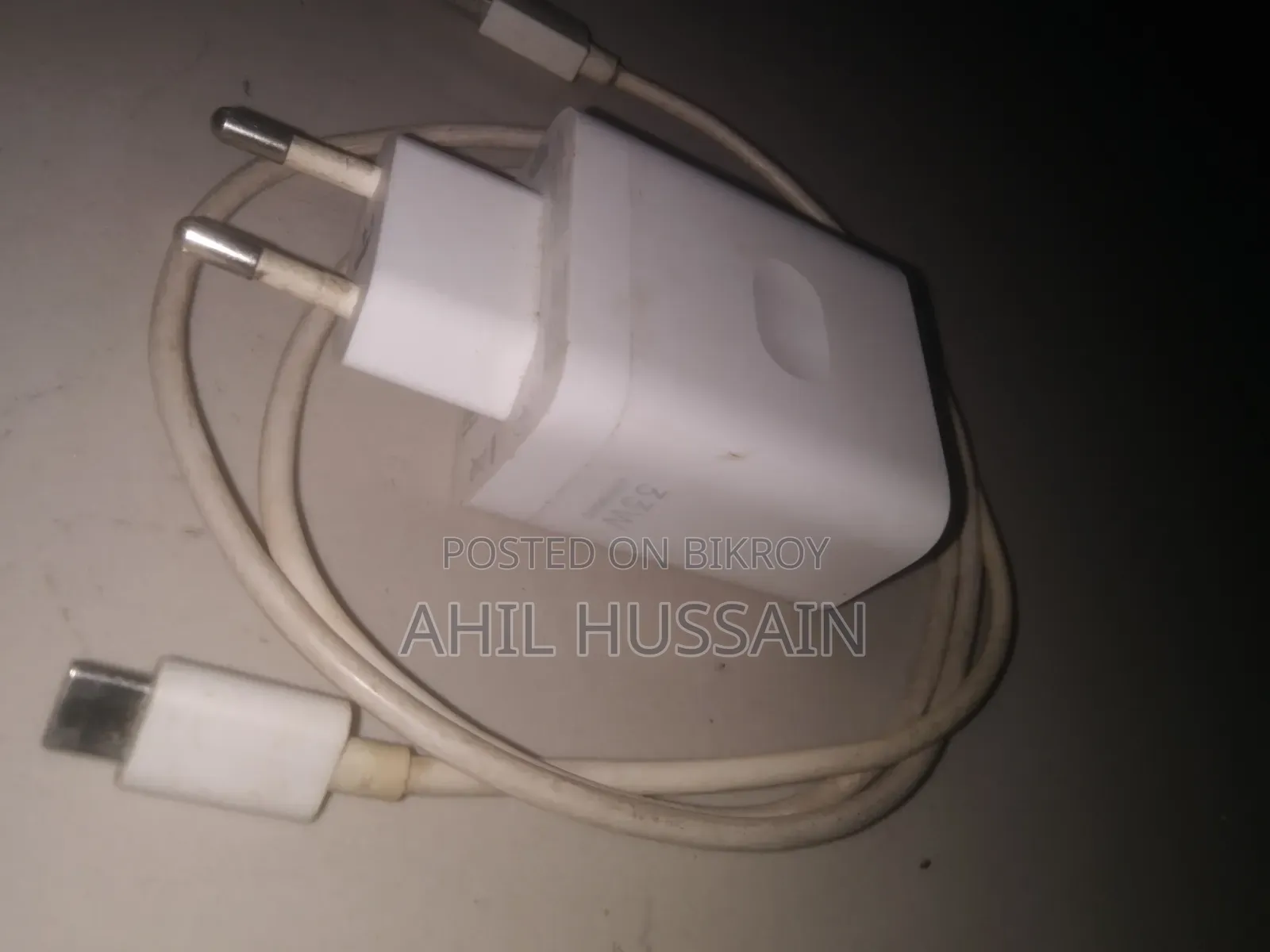 রিয়েলমি অরিজিনাল চার্জার