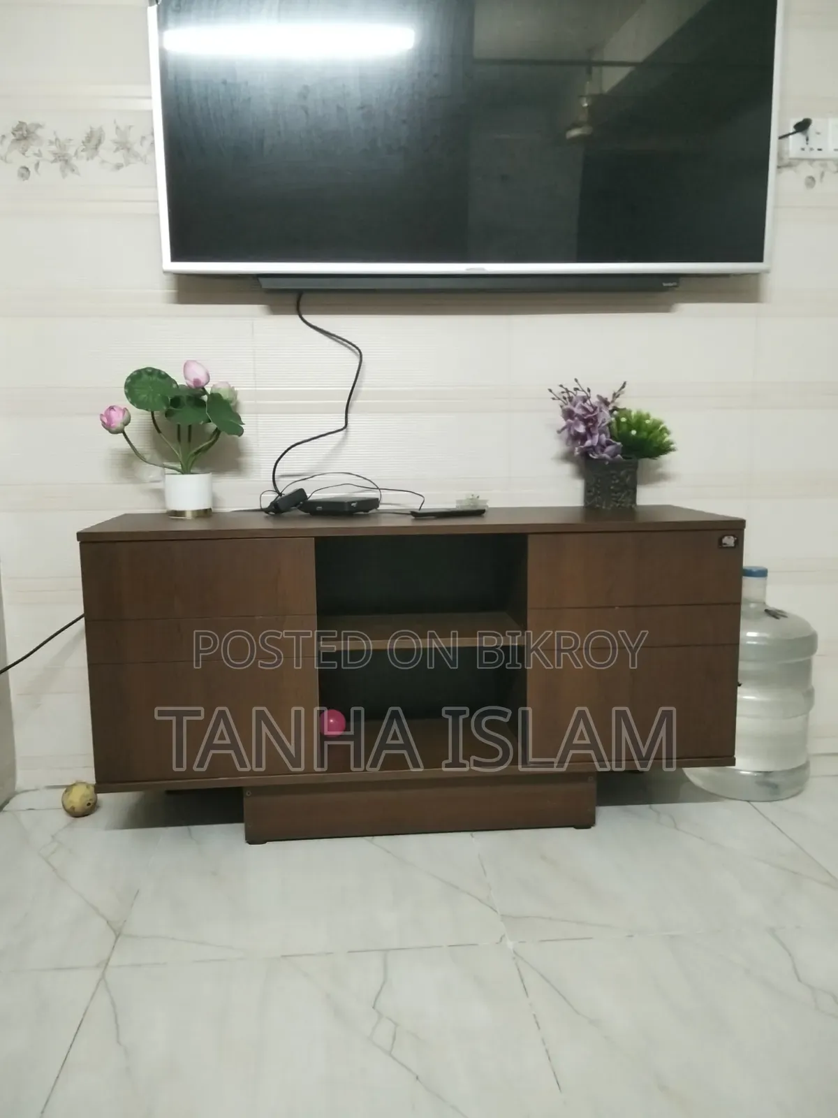 Regal TV Cabinet