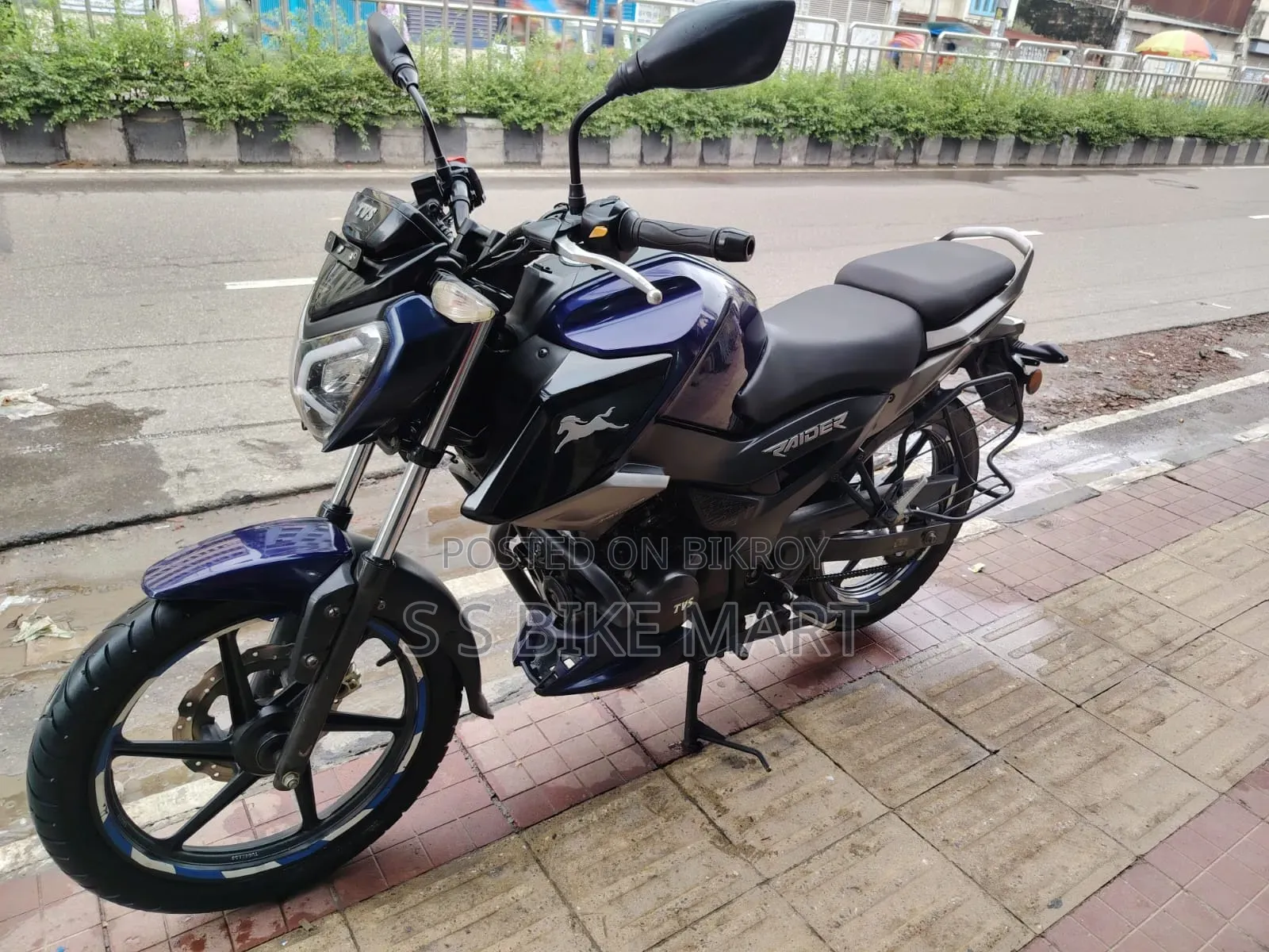 TVS Raider 125 2022 Blue