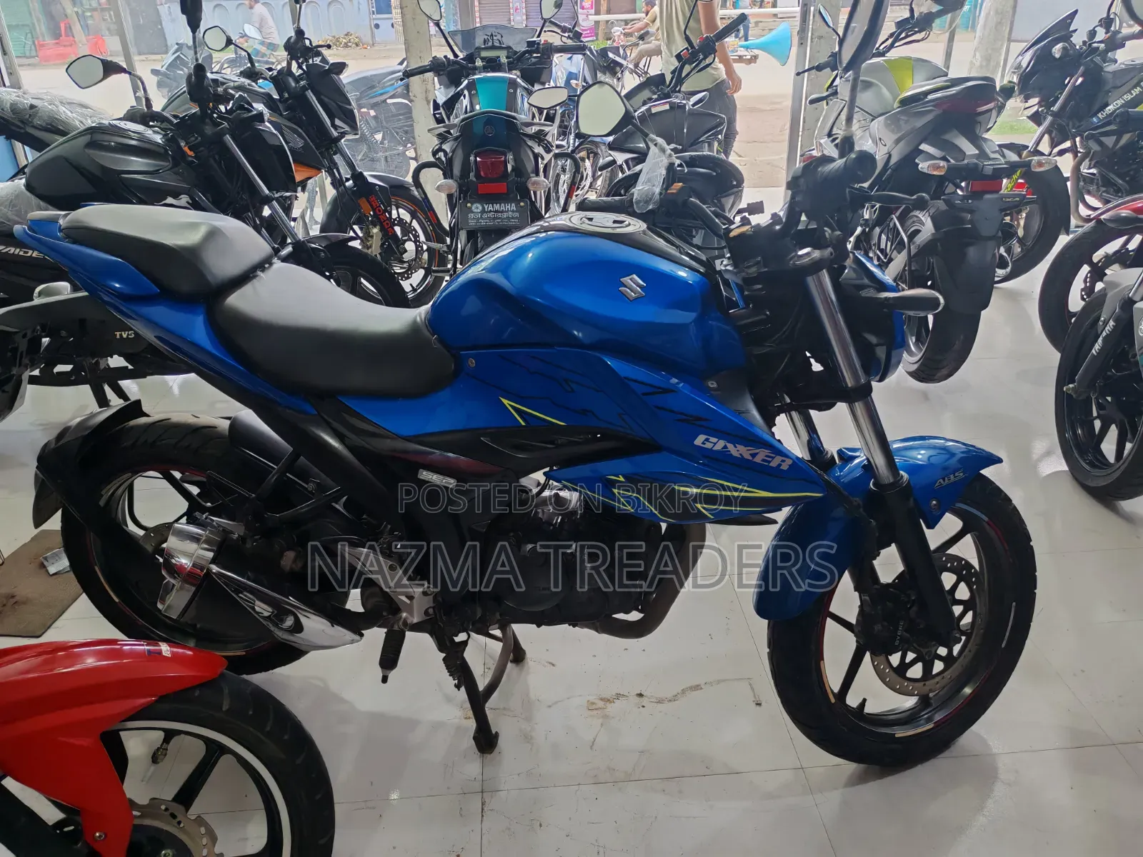 Suzuki Gixxer Fi ABS 2023 Purple