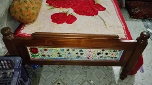 মেহগনি কাঠ এর সিঙ্গেল খাট