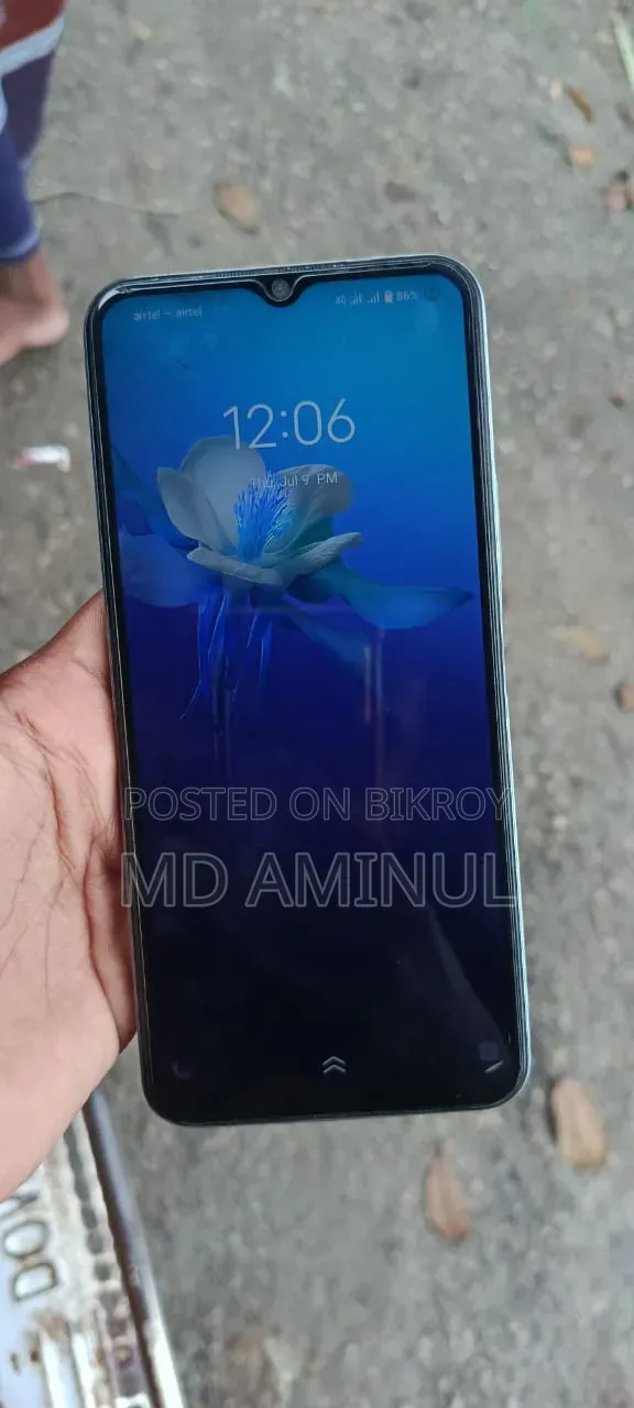 Vivo Y21 64 GB Blue
