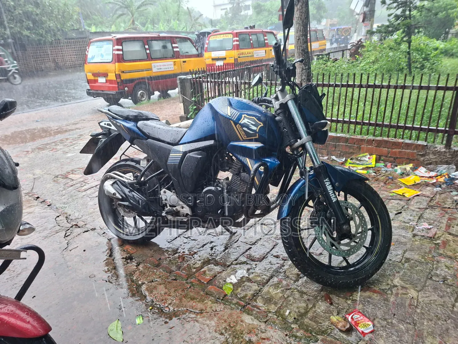 ইয়ামাহা এফজেড ২০২০ নীল