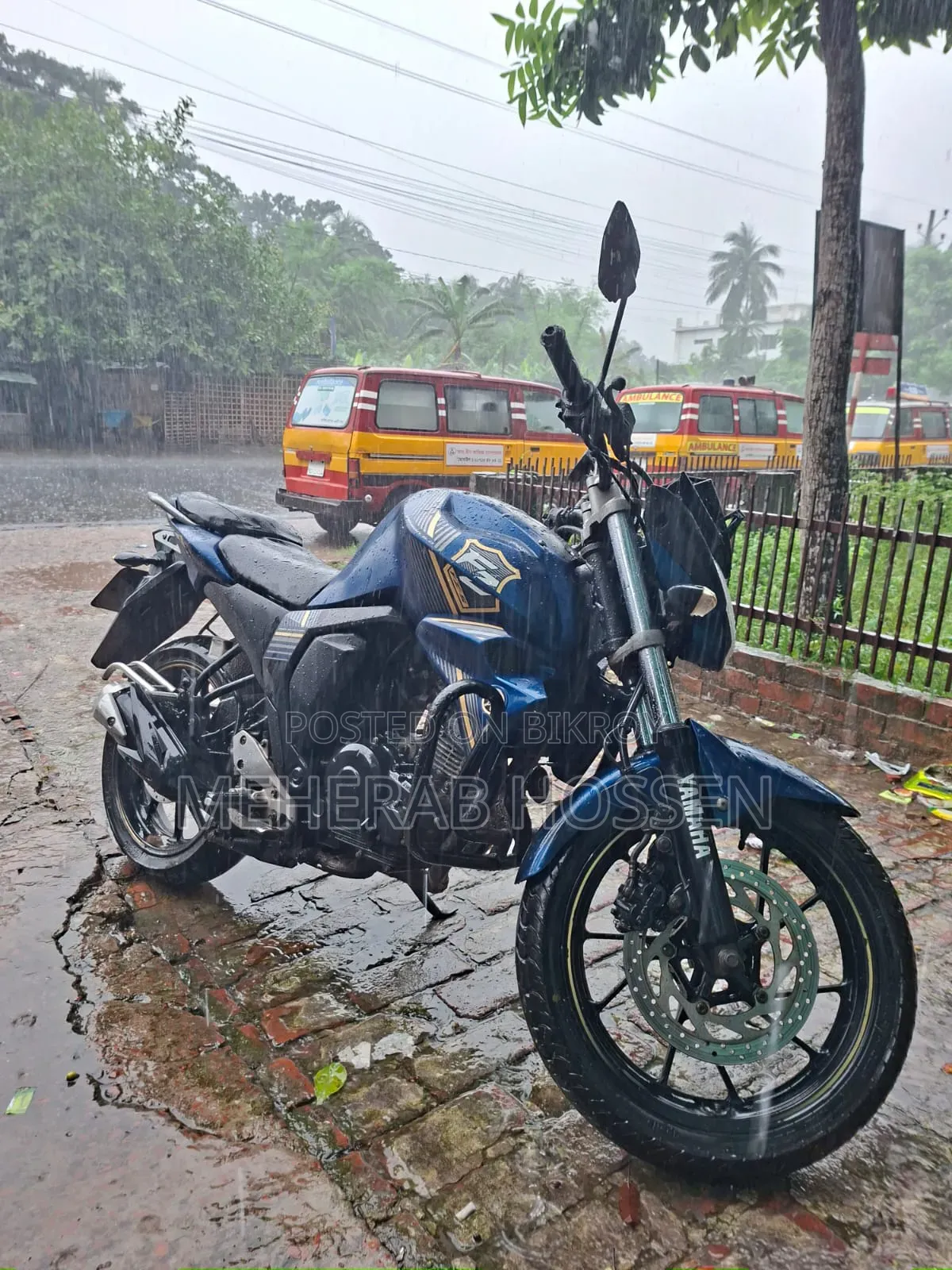 ইয়ামাহা এফজেড ২০২০ নীল