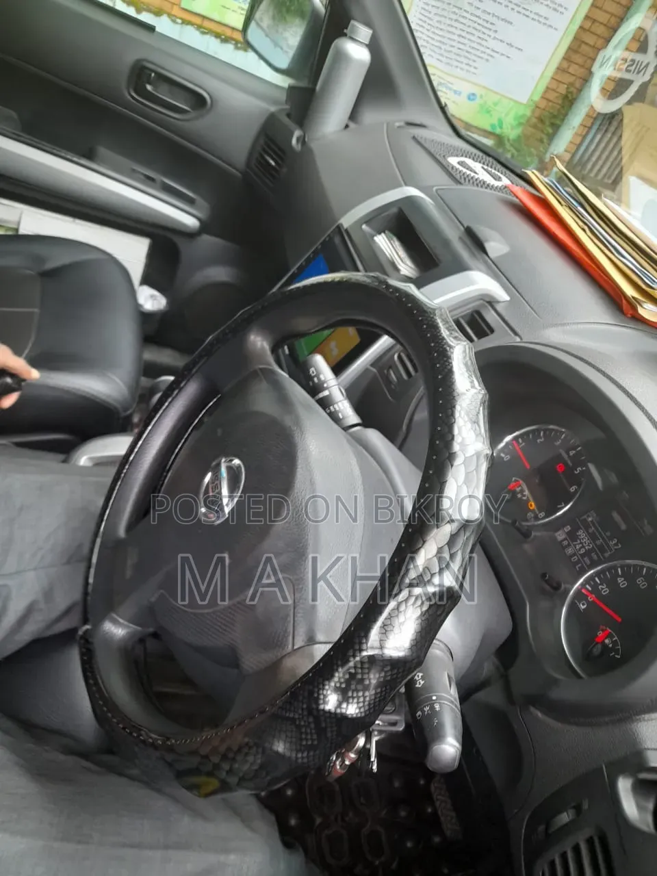 Nissan X-Trail 2.0 Petrol XE 2011 Black