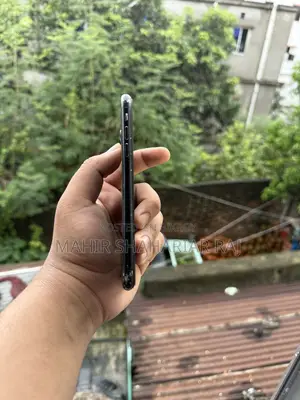 Apple iPhone XR 128 GB Black