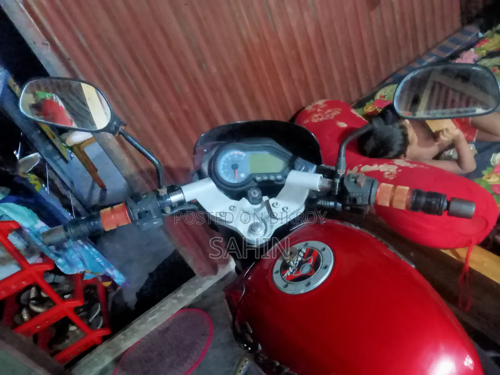 Bajaj Pulsar 150 2012 Red