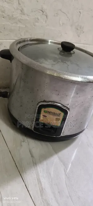 ২.৪ রাইস কুকার