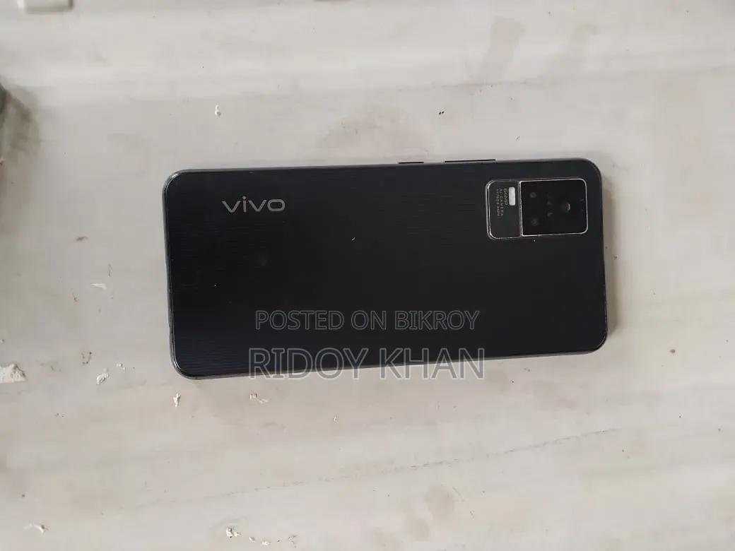 Vivo V21e 128 GB Blue