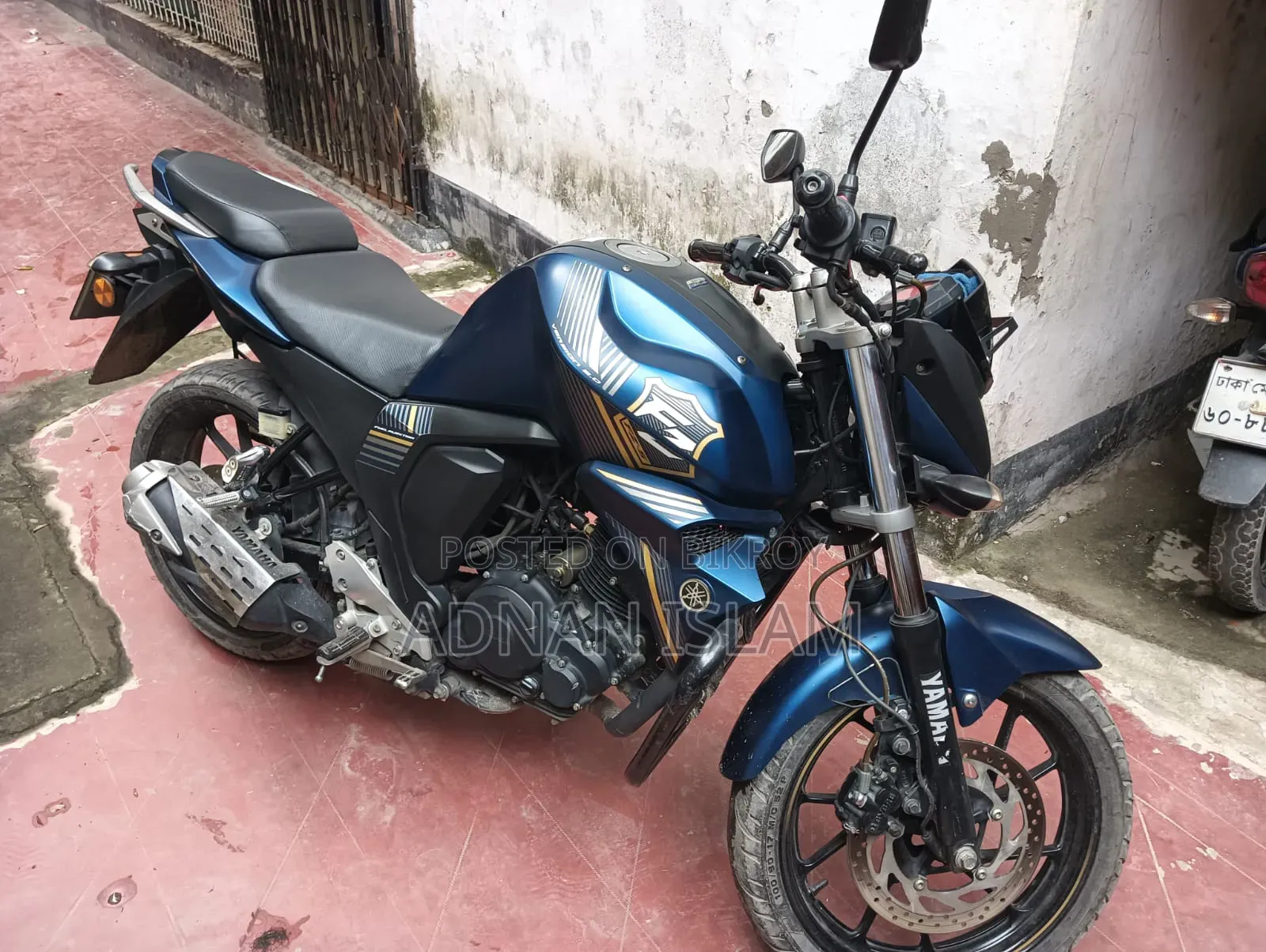 Yamaha 2021 Blue