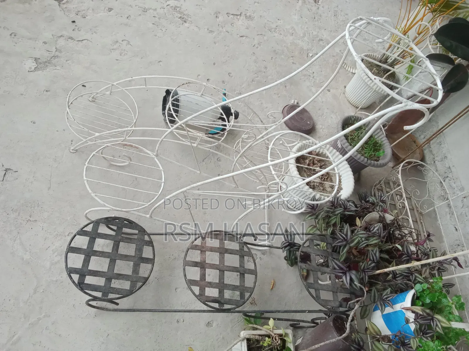 গাছের মেটাল স্ট্যান্ড সেট ইনডোর ও আউটডোর প্ল্যান্ট স্ট্যান্ড বাগান