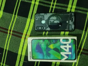 Samsung Galaxy M40 128 GB Blue