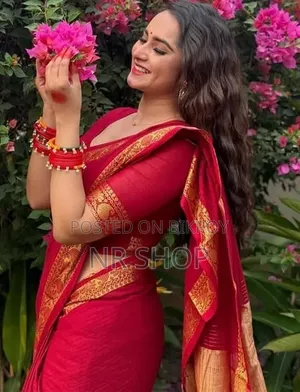 Check Sharee With Running Blouse Piece
