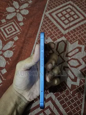 Apple iPhone 16 128 GB Blue