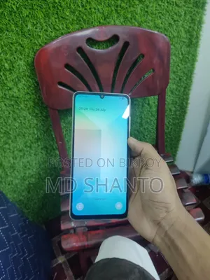 Samsung Galaxy A06 128 GB Gold