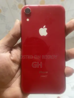 Apple iPhone XR 64 GB Red