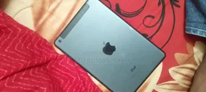 New Apple iPad Mini 1 16 GB Blue