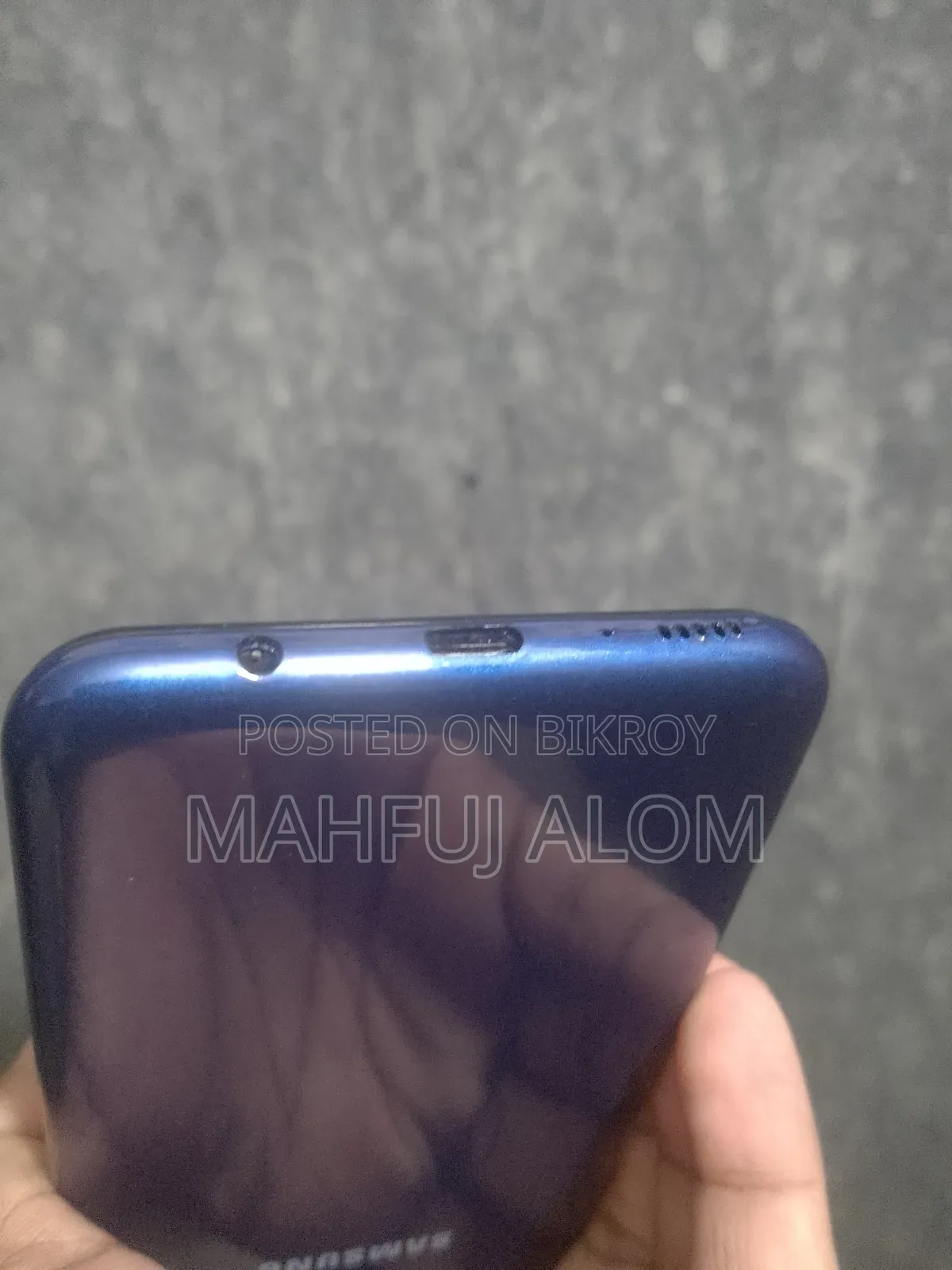 Samsung Galaxy M20 32 GB Black