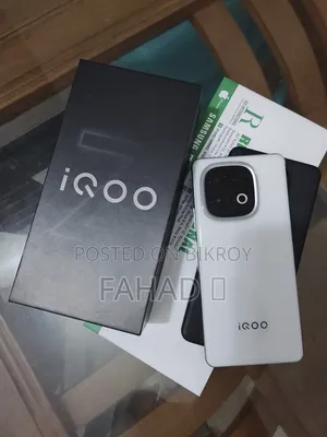 iQOO Z10 256 GB White