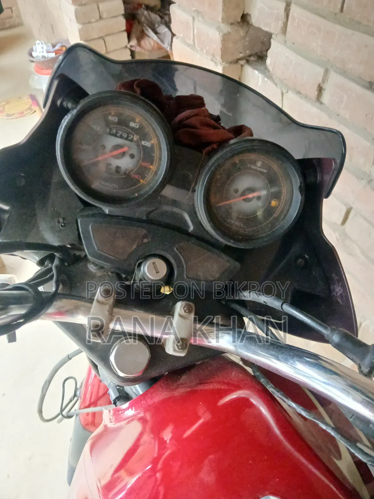 Bajaj Discover 100 2013 Red