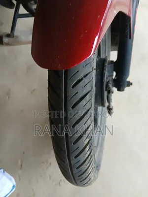 Bajaj Discover 100 2013 Red