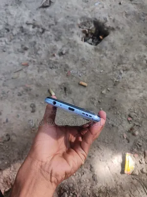 Vivo Y20G 128 GB Blue